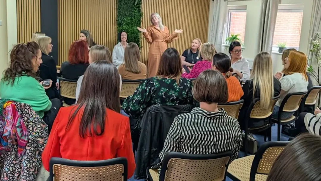 LOV Lean on Vibrant Academy Programme Derby Bev Wakefield speaking